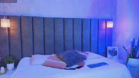 Sofi online show from December 14, 2025, 11:37 am