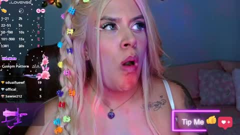 Sofi cortes626 Ig online show from February 2, 2025, 7:30 am