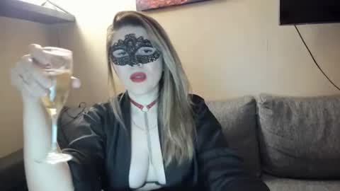 SofiaBells online show from December 28, 2024, 8:15 pm