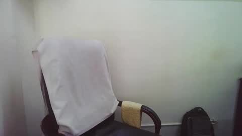 sofiabigis16 online show from March 6, 2026, 12:01 pm