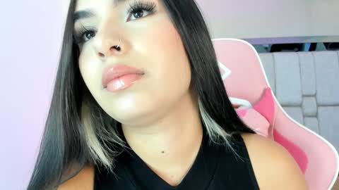 Sofia  online show from February 8, 2025, 11:44 am
