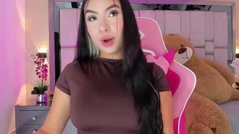 Sofia  online show from February 19, 2025, 12:22 pm