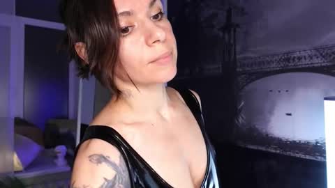 Sofia online show from October 31, 2025, 6:42 pm