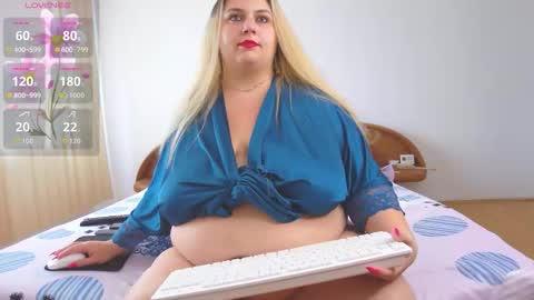 SofiaHanson online show from September 12, 2025, 11:32 am