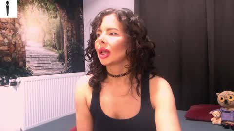 sofialiub online show from April 21, 2026, 3:24 am