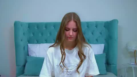 Snapshot of sofiasarvain chatting on June 26, 2026, 7:07 pm Sofia online show from June 26, 2026, 7:07 pm