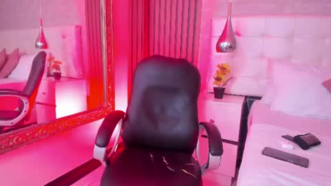 Snapshot of sofiathoompson chatting on June 23, 2026, 9:02 pm sofiathoompson online show from June 23, 2026, 9:02 pm