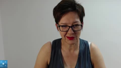 Sofie Velvet online show from October 5, 2025, 6:12 am