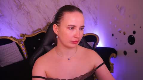 Sofie online show from April 1, 2026, 3:18 am