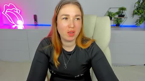 sofii_darling online show from February 13, 2026, 6:15 pm