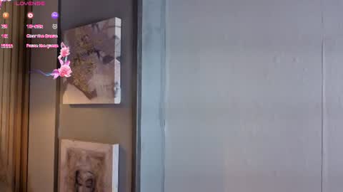 sofii_jones online show from July 29, 2026, 5:16 am