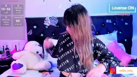 sofiia cute  online show from April 23, 2026, 5:30 am