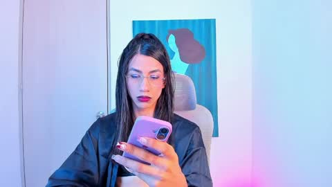 Sofi online show from April 18, 2026, 7:29 pm