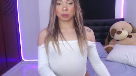 Snapshot of sofiievans_ chatting on December 2, 2024, 12:41 am   online show from December 2, 2024, 12:41 am