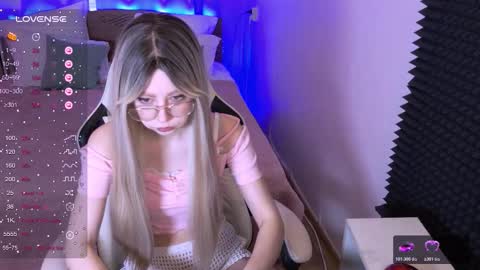 Sofia online show from February 16, 2026, 3:02 am