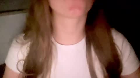 Snapshot of sofinovvak chatting on June 9, 2026, 8:09 pm Sofi online show from June 9, 2026, 8:09 pm