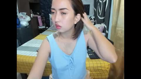 Angel online show from November 15, 2025, 1:29 pm