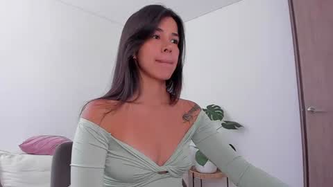 Snapshot of soft_jane chatting on July 21, 2026, 1:24 pm Jane online show from July 21, 2026, 1:24 pm
