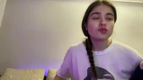 Eve online show from April 24, 2026, 7:49 pm