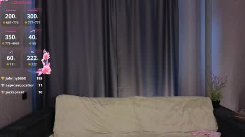 Elly online show from April 25, 2026, 1:41 pm