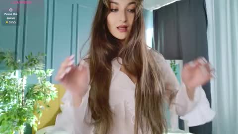 Snapshot of softly_bold chatting on September 29, 2025, 12:54 pm Jenna online show from September 29, 2025, 12:54 pm
