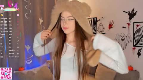 sofia online show from November 2, 2025, 1:46 pm