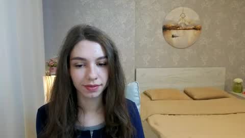 Snapshot of softwine chatting on June 1, 2026, 1:13 pm Kelly online show from June 1, 2026, 1:13 pm