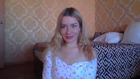 Snapshot of softy_aura chatting on June 8, 2026, 10:48 am softy_aura online show from June 8, 2026, 10:48 am