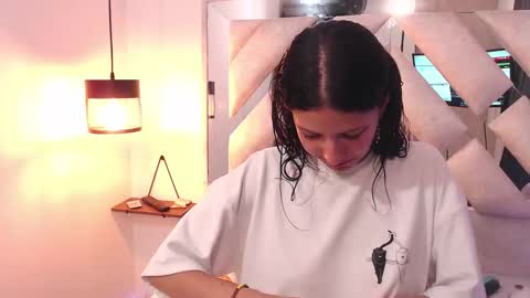 Snapshot of sofy_bonnet chatting on January 31, 2026, 7:11 pm online show from January 31, 2026, 7:11 pm