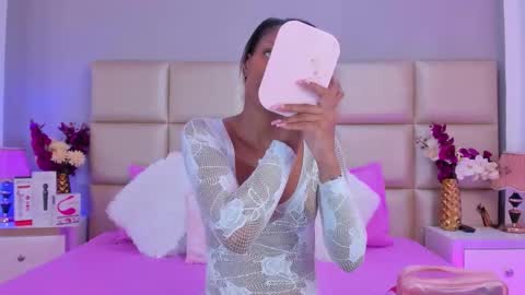   online show from November 20, 2025, 4:23 am