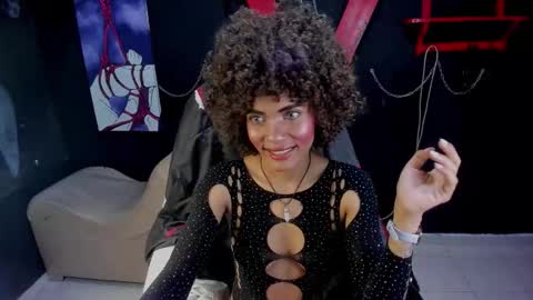 sofyyadamss online show from March 17, 2026, 4:50 am