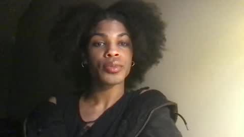 Snapshot of solaceeve chatting on December 18, 2025, 9:10 pm SolaceEve online show from December 18, 2025, 9:10 pm