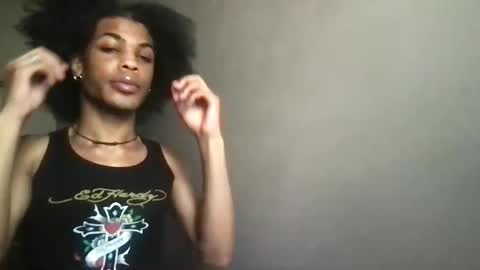 Snapshot of solaceeve chatting on April 1, 2026, 6:38 pm SolaceEve online show from April 1, 2026, 6:38 pm