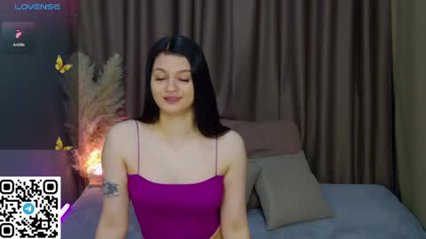 Sonya online show from April 24, 2026, 1:52 am