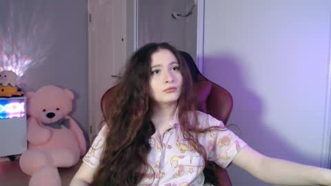 Becky online show from April 28, 2026, 7:08 pm
