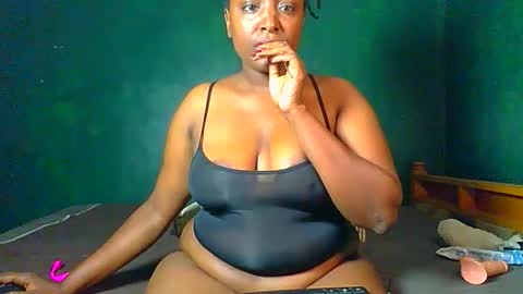 Solly bunny online show from April 16, 2026, 2:01 am