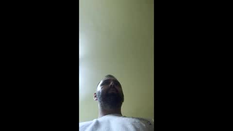 Snapshot of solo4u2 chatting on May 10, 2026, 9:42 pm solo4u2 online show from May 10, 2026, 9:42 pm