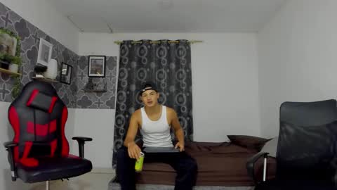 son_hades online show from October 20, 2025, 3:40 am