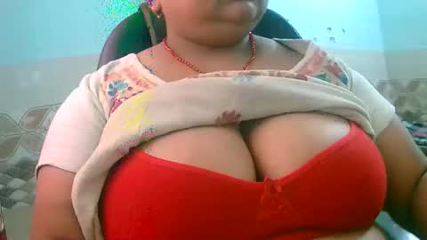 Snapshot of soni88888 chatting on April 23, 2026, 5:41 am soni88888 online show from April 23, 2026, 5:41 am