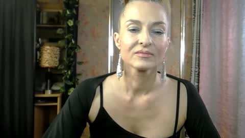 Sonia online show from April 30, 2026, 1:50 pm
