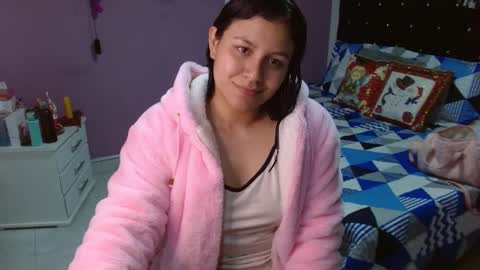 sonialatin69 online show from December 20, 2024, 12:19 am