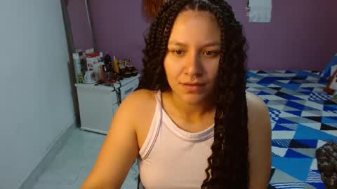 sonialatin69 online show from December 23, 2024, 2:07 pm