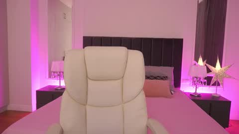 sonnykage online show from December 18, 2025, 9:43 pm