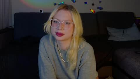 Snapshot of sonya_blade699 chatting on June 1, 2026, 10:55 pm Sonya Blade online show from June 1, 2026, 10:55 pm