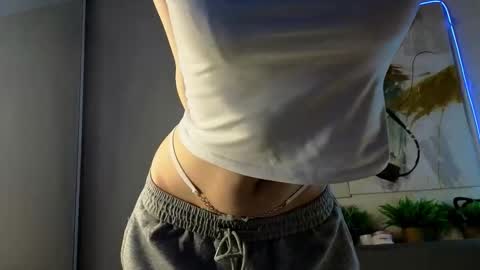 Sonya vibe online show from March 4, 2026, 3:18 pm