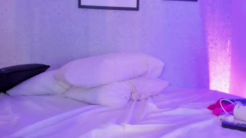 Sophia online show from March 2, 2025, 6:37 am