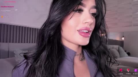 Sophi online show from April 10, 2026, 12:54 pm