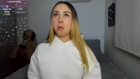 Sofi online show from December 23, 2025, 3:15 am