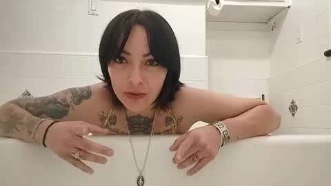 Snapshot of sophia1lux chatting on October 12, 2025, 1:59 am sophia1lux online show from October 12, 2025, 1:59 am