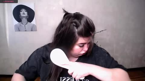 sophia__olsen online show from September 14, 2025, 5:17 am